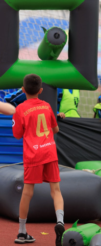 Первый в истории фестиваль футбола для девочек QJ League при поддержке Mastercard