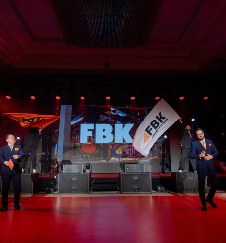 FBK MET GALA: MONOCHROME